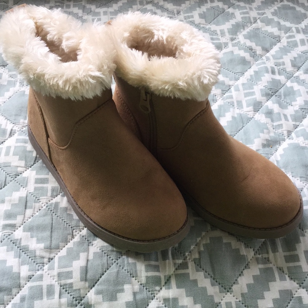 Girls size 13 boots
